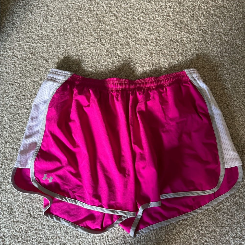 Running shorts